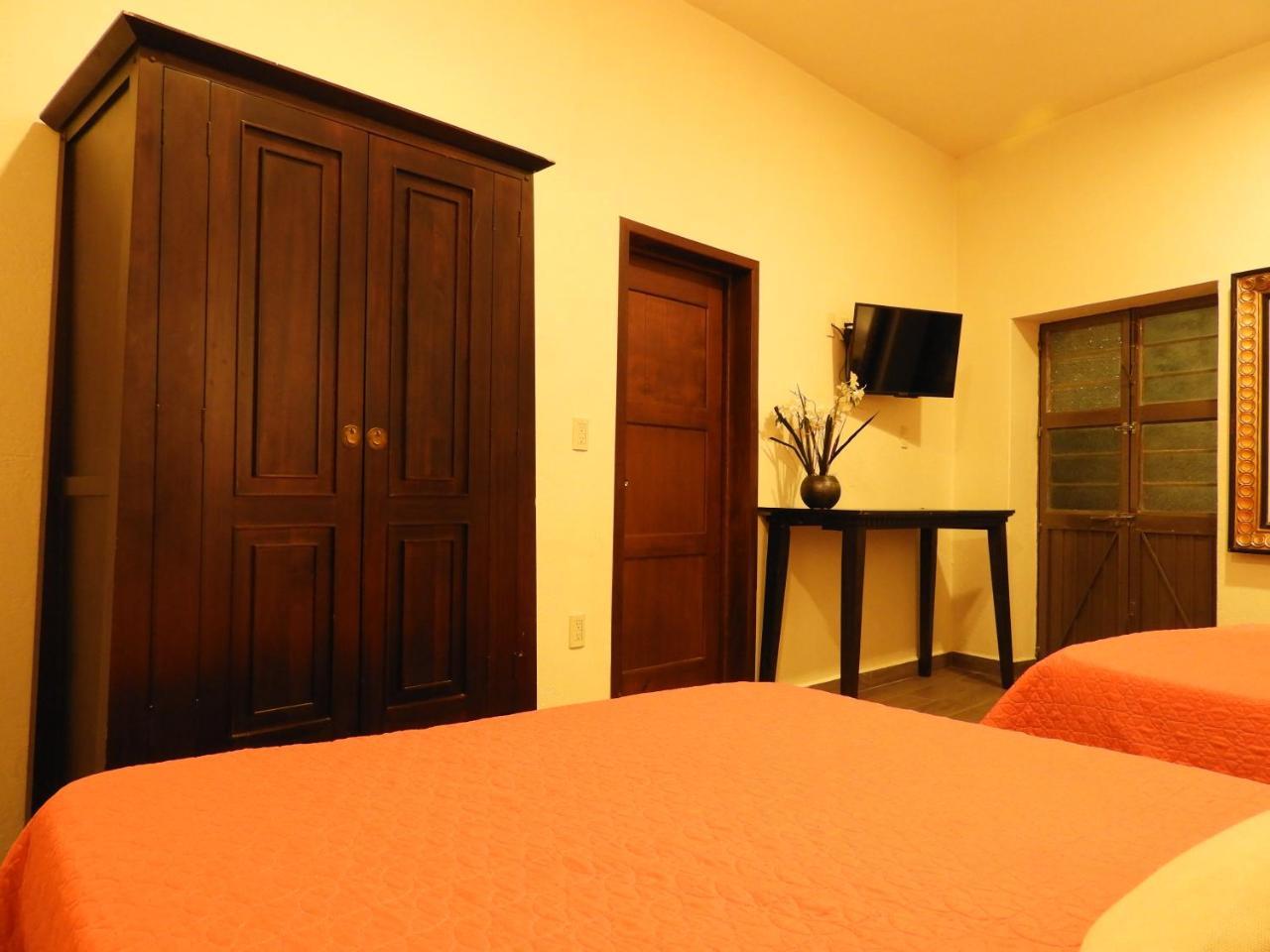 Santa Posada Suites By Lunian Guanajuato Exterior photo